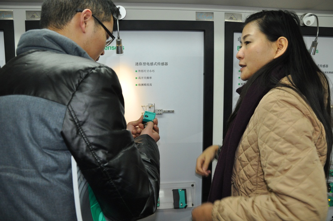 倍加福携多款传感器探访江南app官方在线入口公司-4.jpg